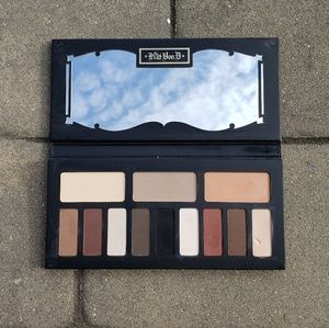 Kat Von D Shade Light Eye Pallet